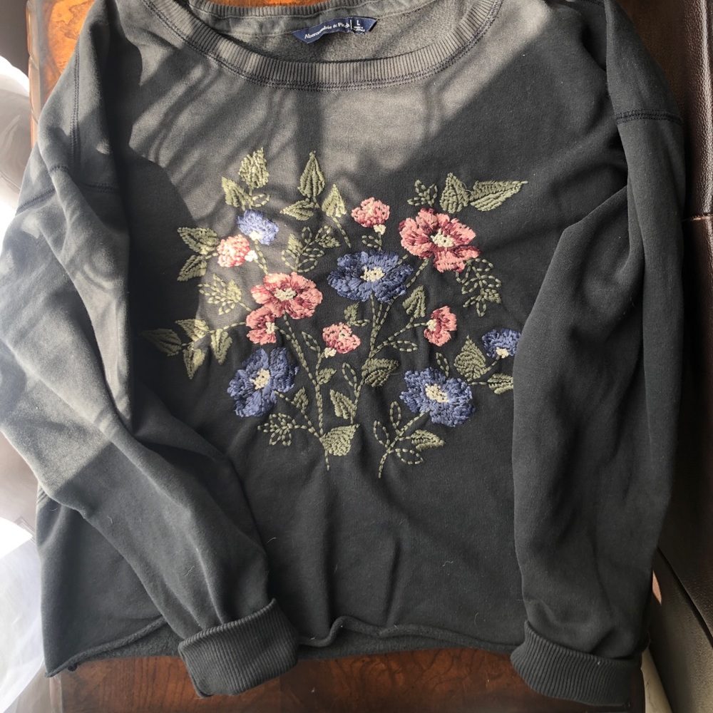 Abercrombie Embroidered Top